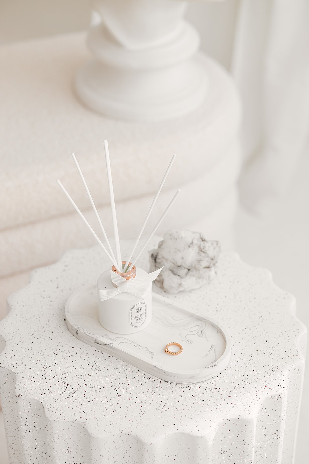 Didelis ovalus padėkliukas „Baltas marmuras“