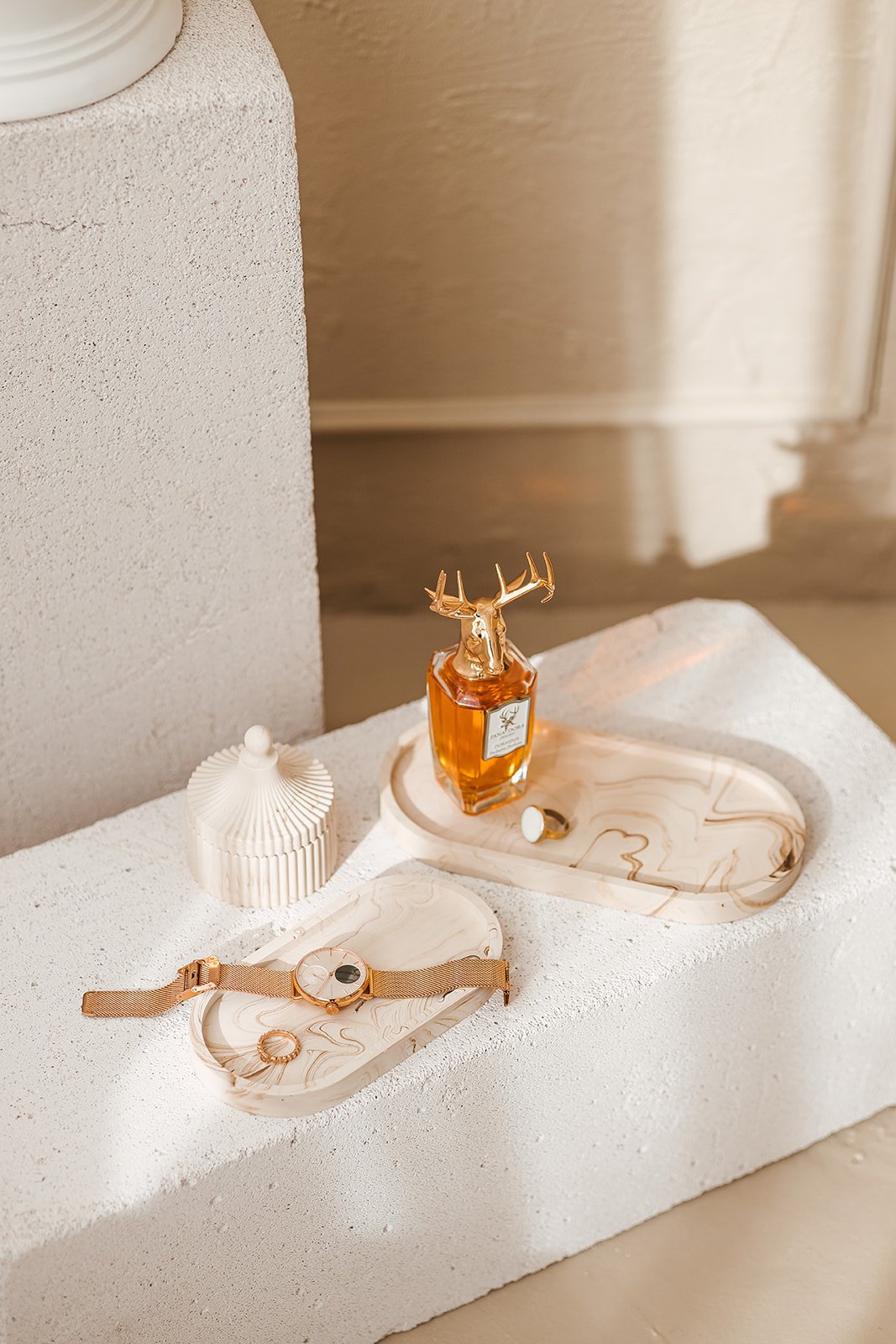 RInkinys - smėlinis marmuras