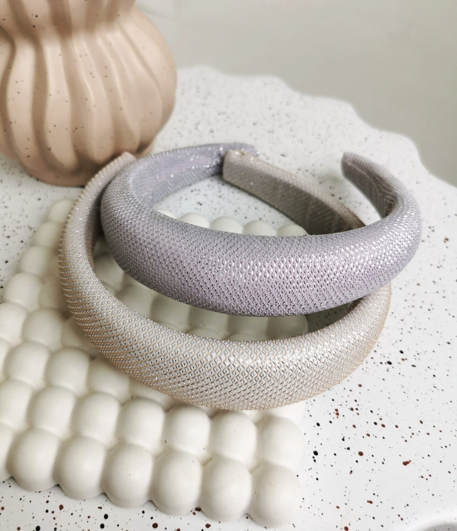 Alyvinis pūstas žėrintis lankelis