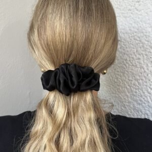 Juodas žvilgantis "MOON" plaukų segtukas bangelė - kruasanas